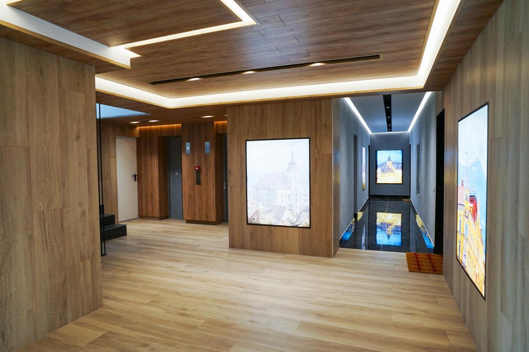Mirandis Apartments - Comfort & Private Parking Near Coresi Mall Brasov Ngoại thất bức ảnh