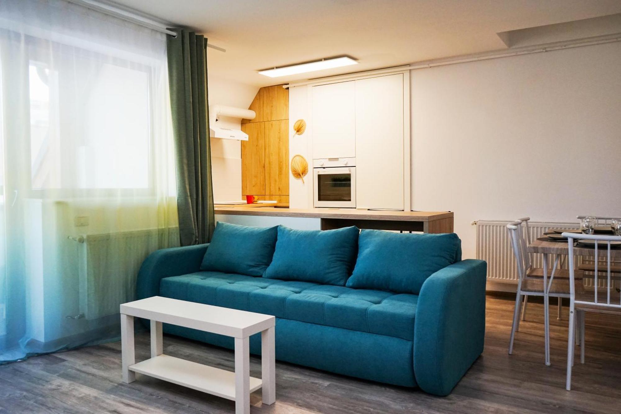 Mirandis Apartments - Comfort & Private Parking Near Coresi Mall Brasov Ngoại thất bức ảnh